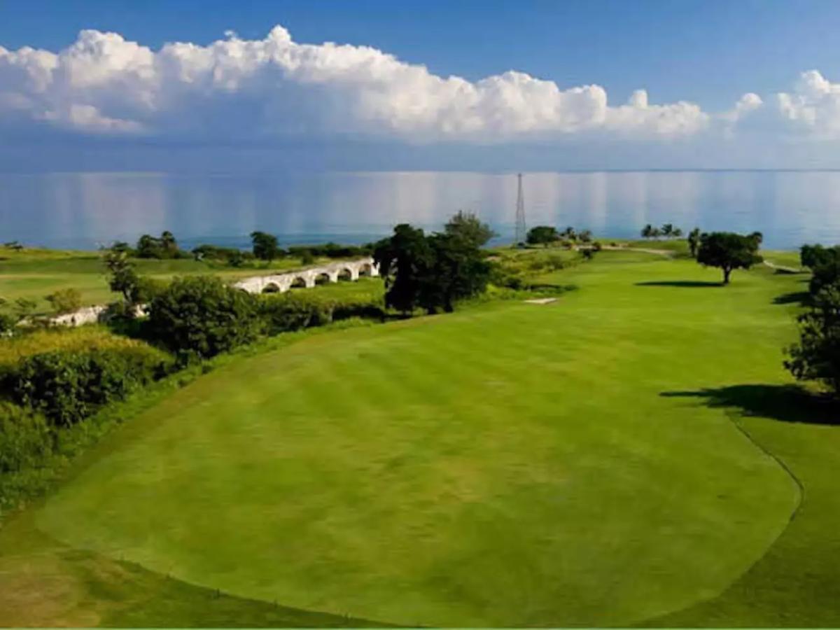 Luxury Villa Sleeps 6, Beach Access, Montego Bay Eksteriør bilde