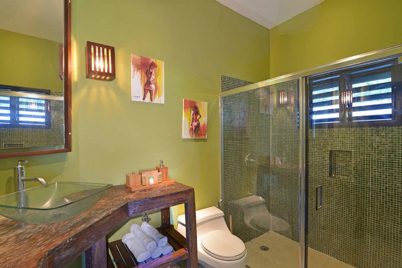 Luxury Villa Sleeps 6, Beach Access, Montego Bay Eksteriør bilde