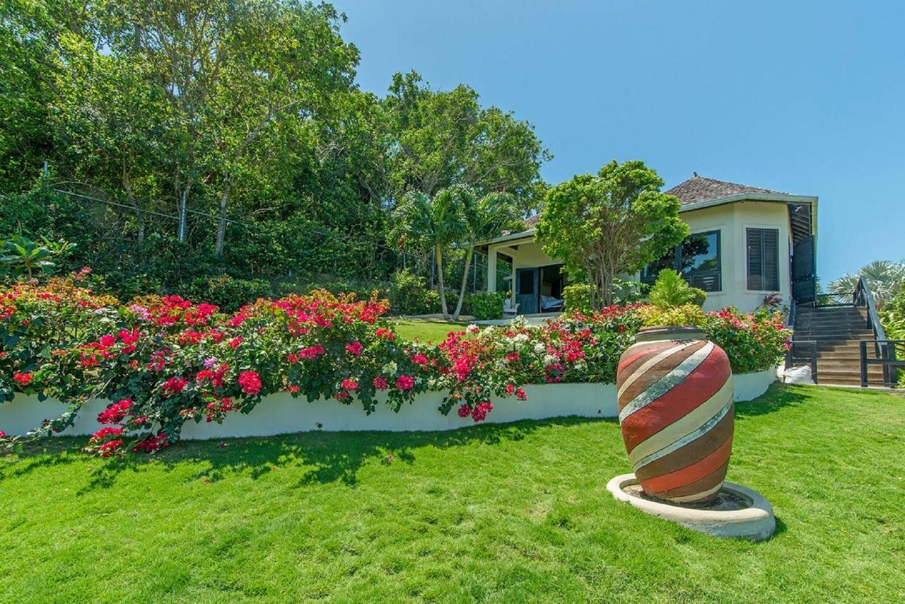Luxury Villa Sleeps 6, Beach Access, Montego Bay Eksteriør bilde